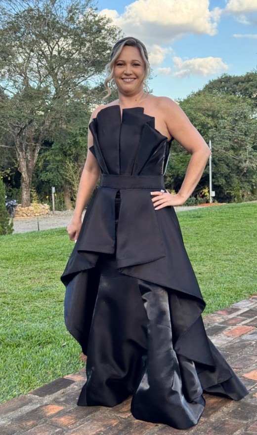 VESTIDO PRETO DG555